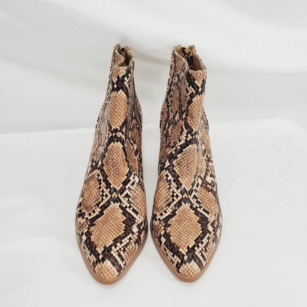 Steve Madden Julianna Pointed Toe Beige Snake Skin Ankle boots side zip size 8.5 - Picture 7 of 8